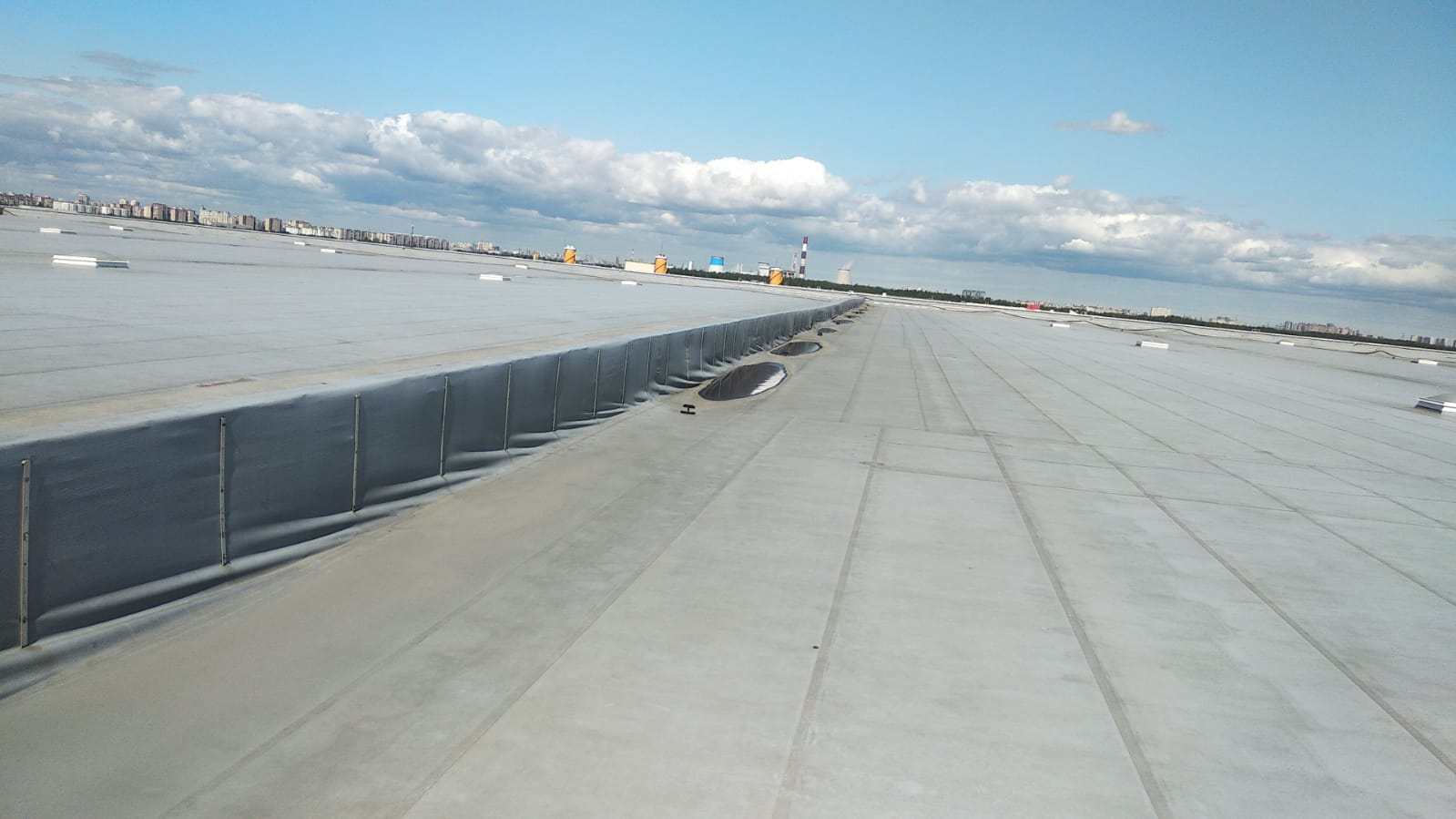 Частичный ремонт кровли Логистического центра. в городе Санкт-Петербург ...