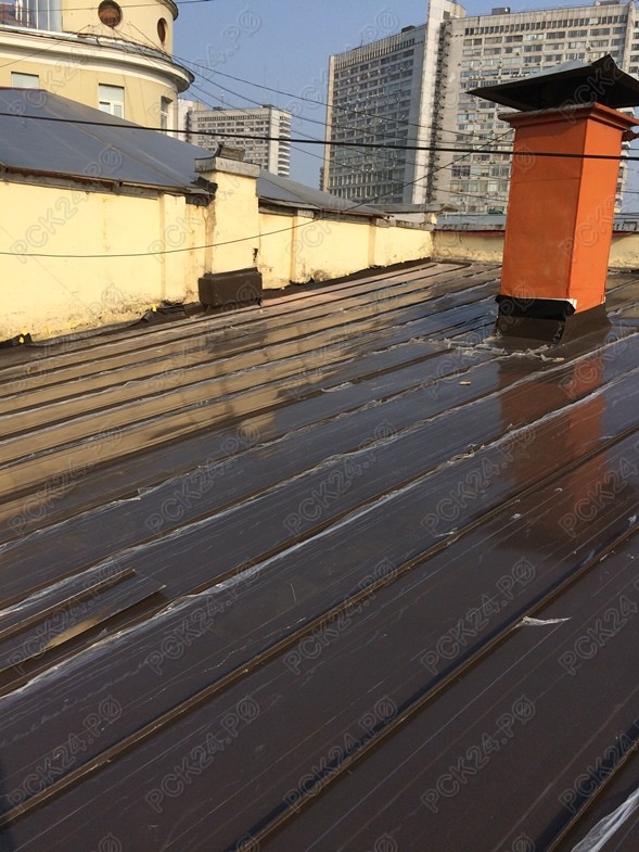 Демонтаж старого покрытия и устройство фальцевой кровли, г. Москва - Не ...