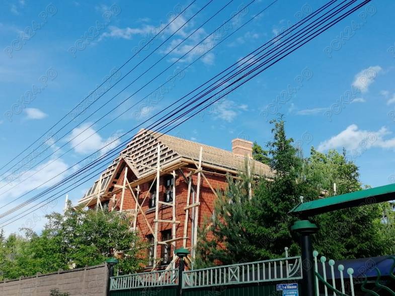 Демонтаж старого кровельного покрытия и устройство фальцевой кровли, МО ...