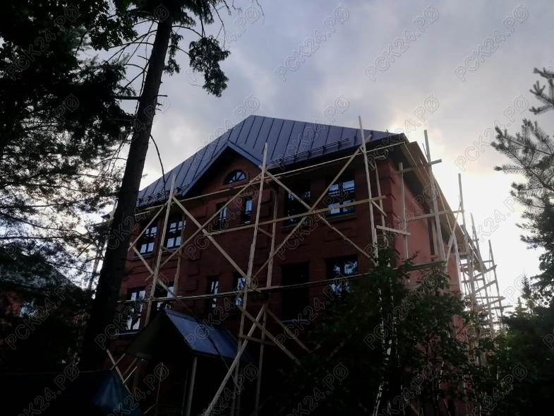 Демонтаж старого кровельного покрытия и устройство фальцевой кровли, МО ...