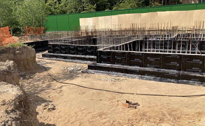 Объект Гидроизоляция фундамента с применением битумно рулонных материалов - изображение  №1>