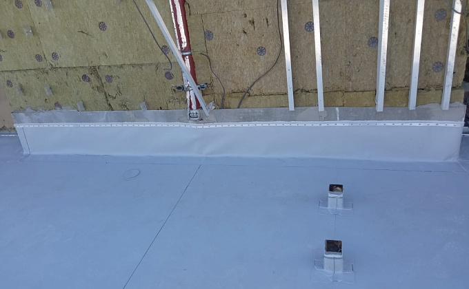 Объект Устройство кровли пристройки ЖК "Forst" из полимерной мембраны по адресу: г. Москва, ул. Автозаводская, 26/1 - изображение  №7>